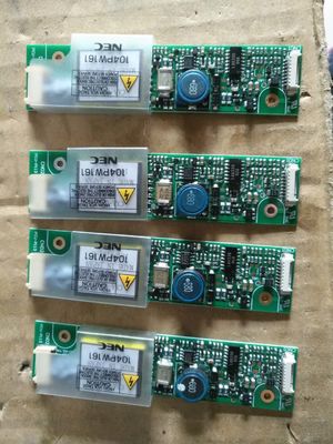 TX54D11VC0CAC HITACHI 21,3&quot; 1600 ((RGB) × 1200 250 cd/m2 85/85/85/85 (τύπος.)