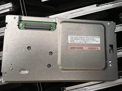 6.5»	LCM	400×234RGB 	420cd/m ²   LQ065T5AR06 αιχμηρή επίδειξη TFT LCD